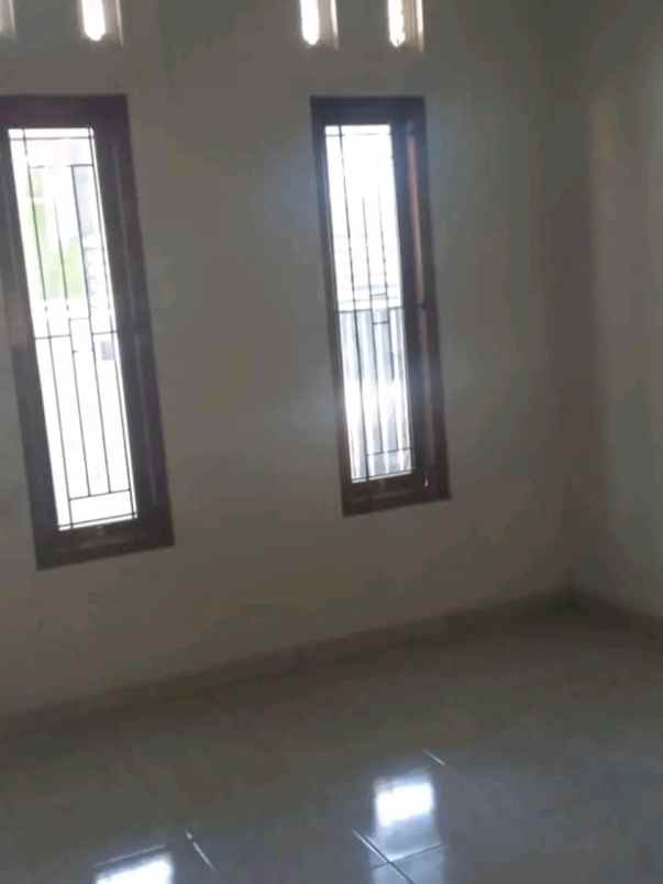 rumah dijual di manyaran semarang barat