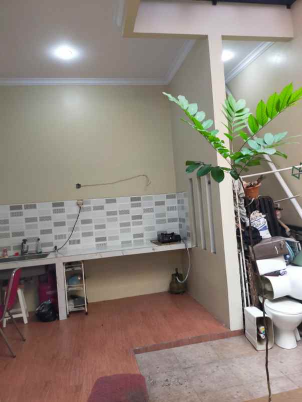 rumah dijual lokasi ragunan jakarta selatan