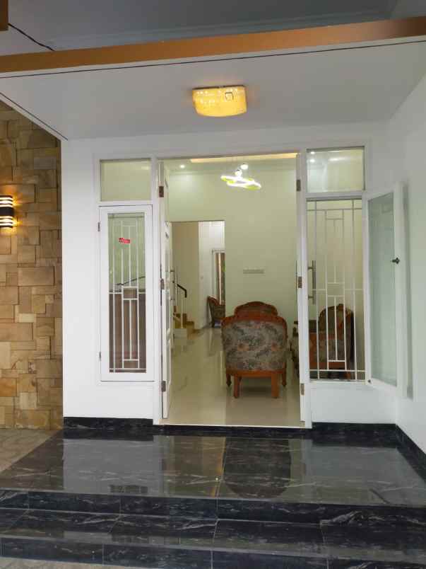 rumah dijual lokasi ragunan jakarta selatan