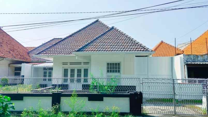 rumah dijual teratai tambaksari surabaya timur