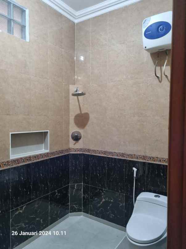 rumah disewakan pondok nirwana merr surabaya timur