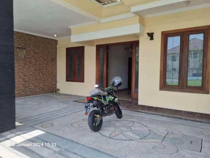 rumah disewakan pondok nirwana merr surabaya timur