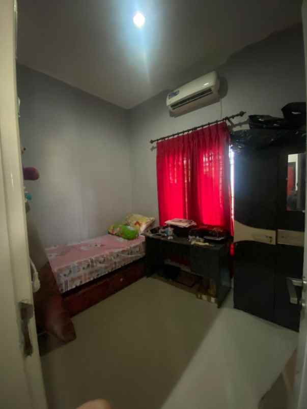 rumah hook siap huni lokasi tasikmadu malang