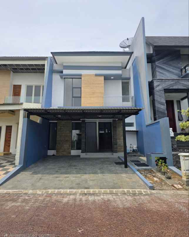 rumah imperial beach minimalis siap huni