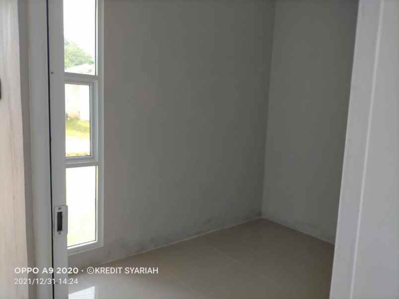 rumah jalan raya kalisuren