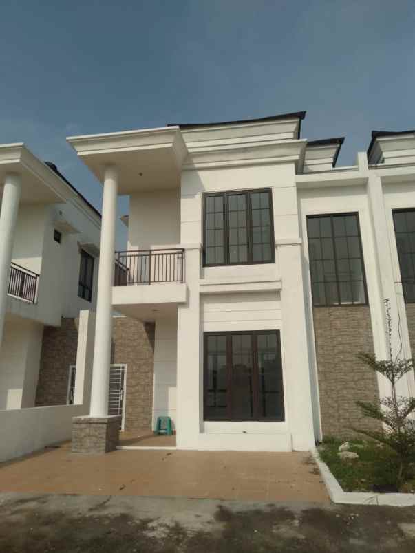 rumah jl raya kaliabang tengah