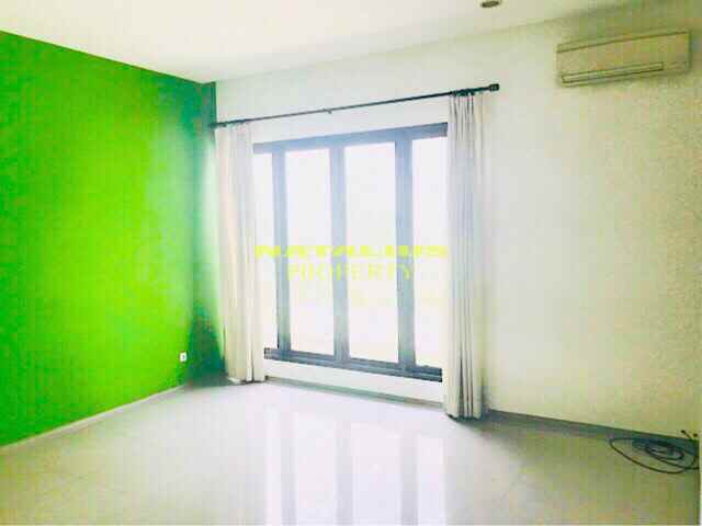 rumah kebon baru tebet