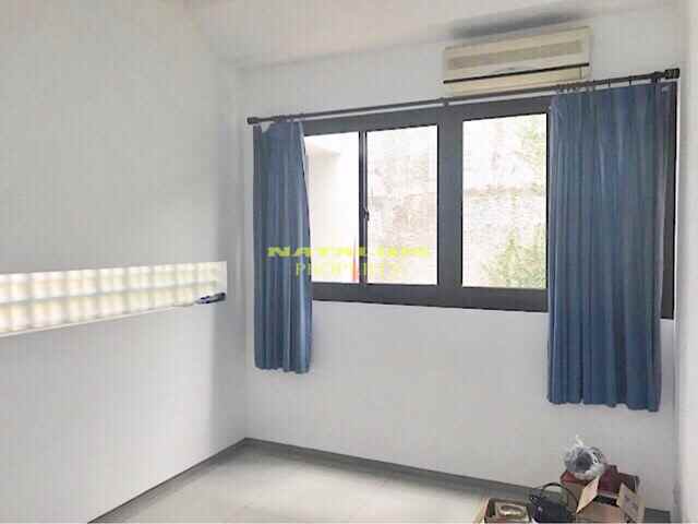 rumah kebon baru tebet