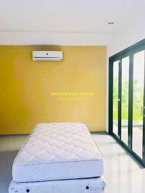 rumah kebon baru tebet