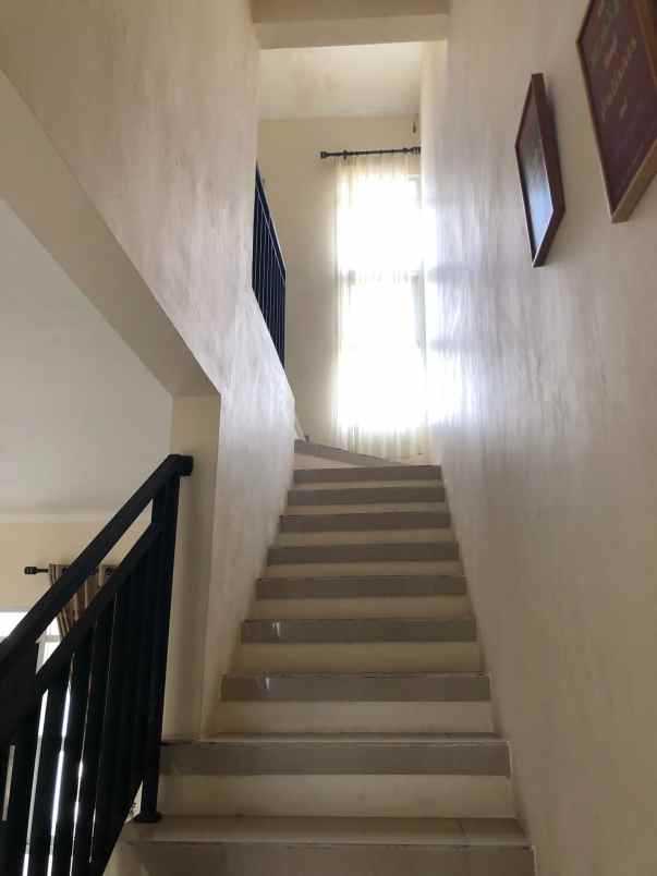 rumah kel jatiluhur kec jatiasih