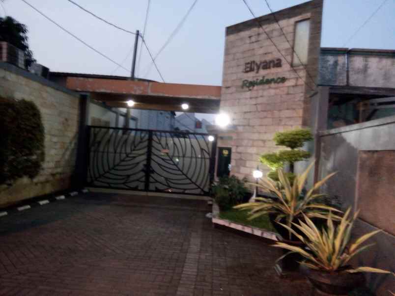 rumah kel jatiluhur kec jatiasih