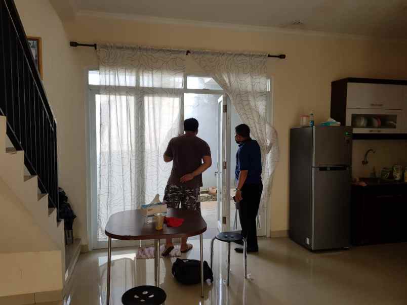 rumah kel jatiluhur kec jatiasih