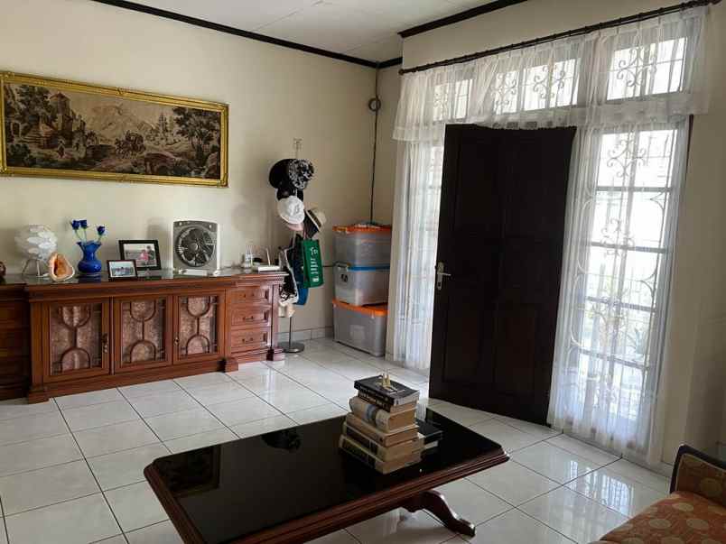 rumah kelapa puyuh kelapa gading