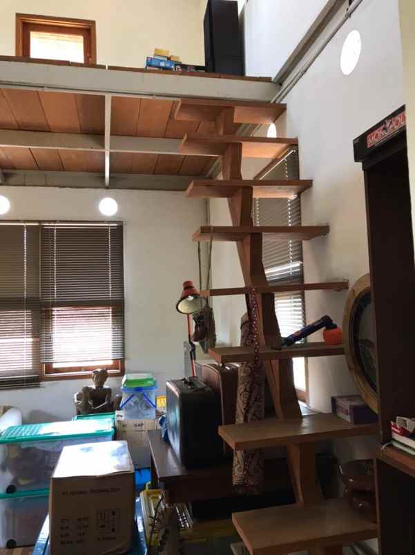 rumah klasik kluster pasadena sentul city