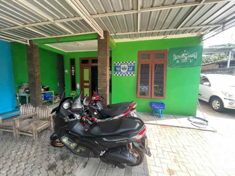 rumah klentengsari banyumanik semarang