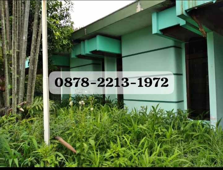 rumah lama bagus untuk kantor atau ruang usaha