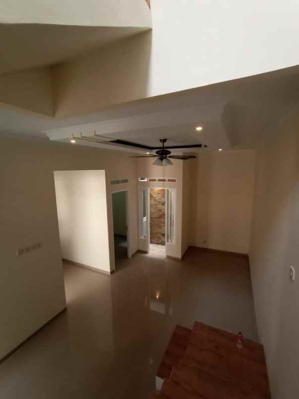 rumah mampamg pancoran mas depok