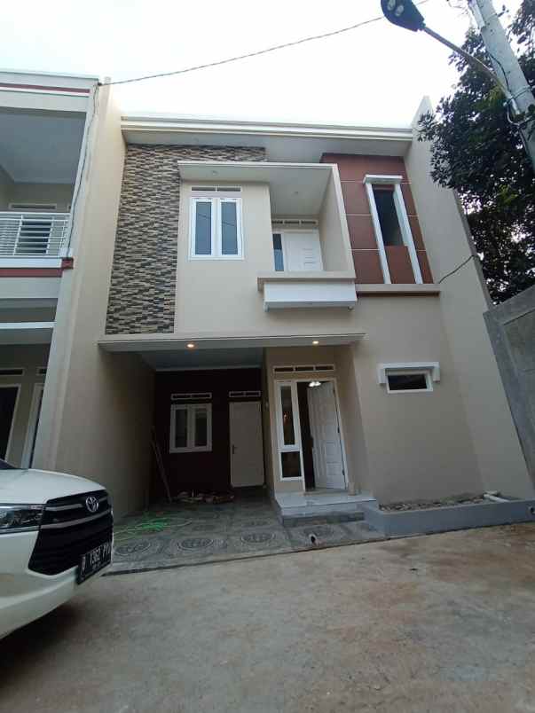 rumah mampamg pancoran mas depok