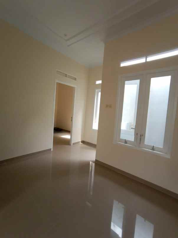 rumah mampamg pancoran mas depok