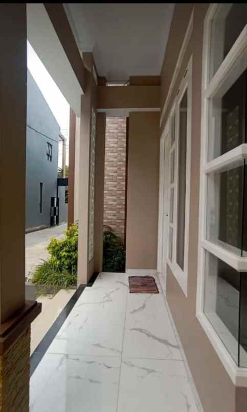 rumah mampang pancoran mas depok