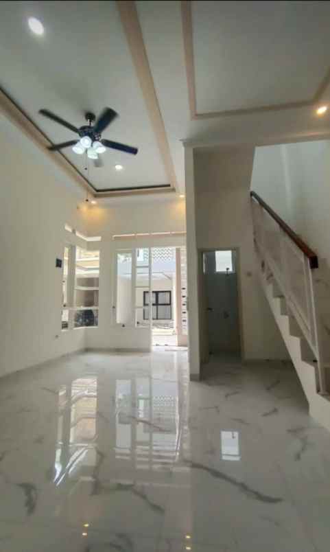 rumah mampang pancoran mas depok