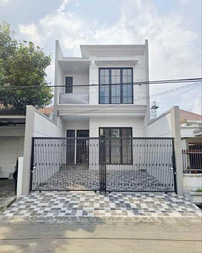 rumah manyar jaya strategis new minimalis