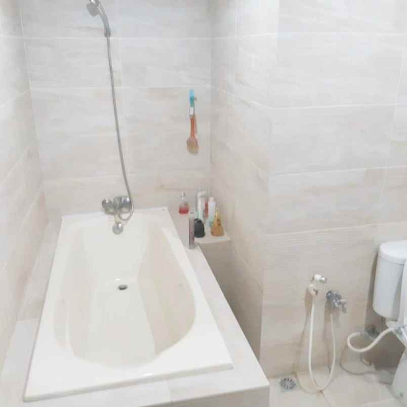 rumah manyar tirtomoyo strategis row jalan 3 mobil