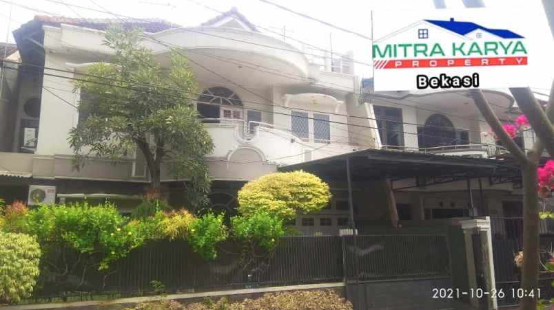 rumah megah di grand galaxy full furnished