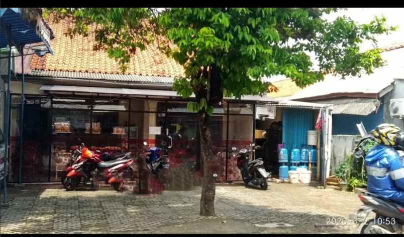 rumah mewah baru kebon baru 3kt 4km halaman luas shm