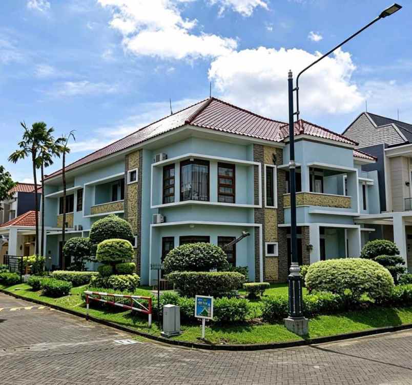 rumah mewah graha estetika semarang