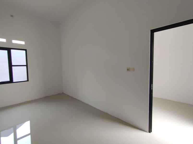 rumah minimalis harga ekonomis di cipayung