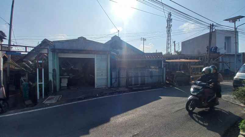 rumah nol jalan mergan lori malang