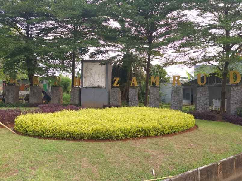 rumah perumahan dukuh zamrud