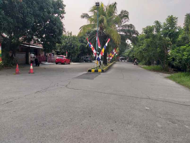 rumah perumahan dukuh zamrud