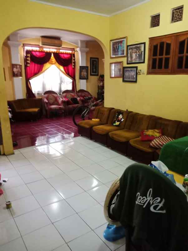 rumah perumahan dukuh zamrud