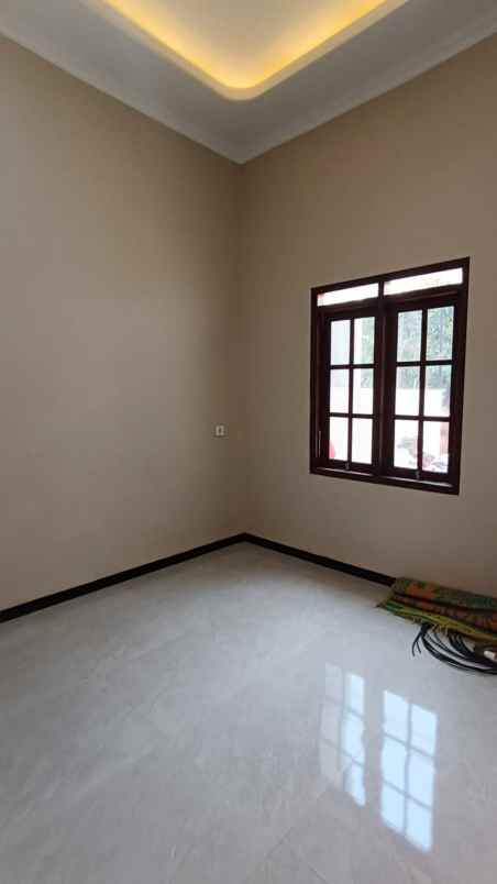 rumah ready siap huni shm ready dekat kampus unnes