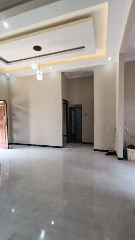 rumah ready siap huni shm ready dekat kampus unnes