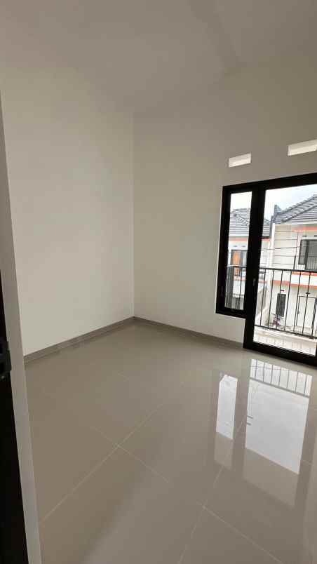 rumah ready unit lokasi saxophone suhat kota malang