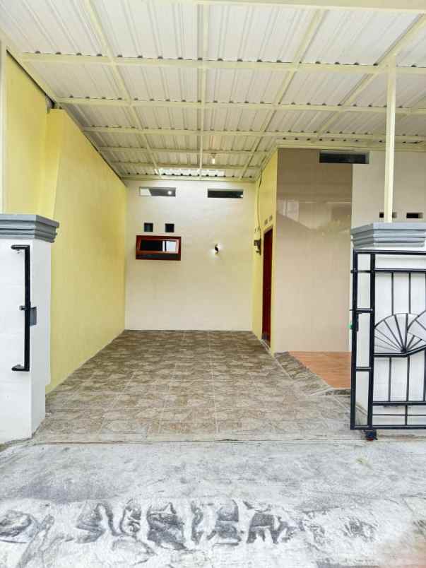 rumah sangat murah siap huni strategis di kota malang