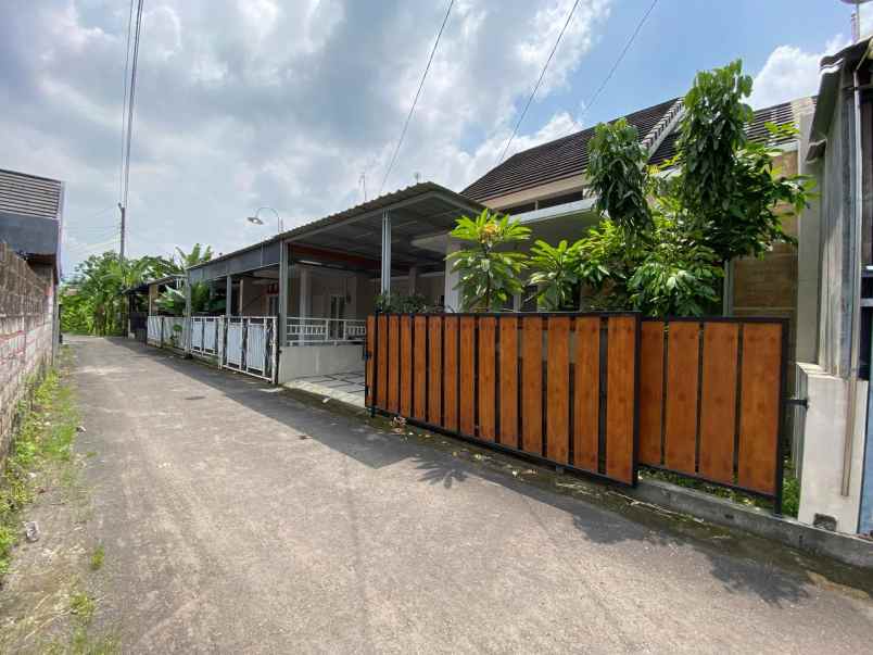 rumah scond siap balik nama dekat candi sojiwan