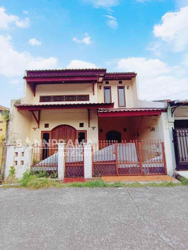 rumah second di bukit sawangan depok 400 jt reno
