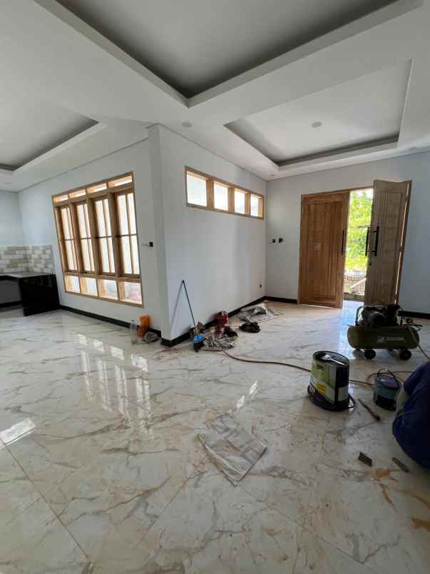 rumah semi hotel di bali