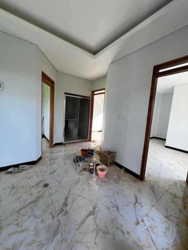 rumah semi hotel di bali