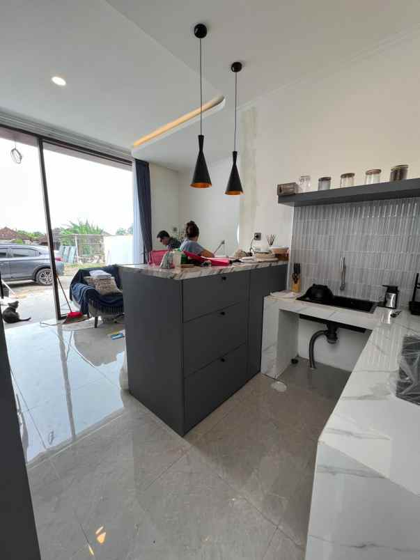 rumah semi villa di bali