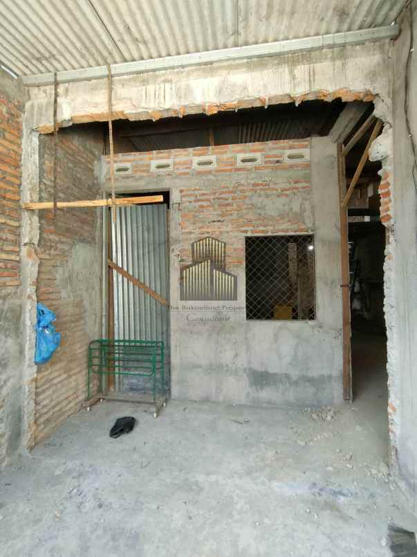 rumah setengah jadi daerah widuri semarang timur