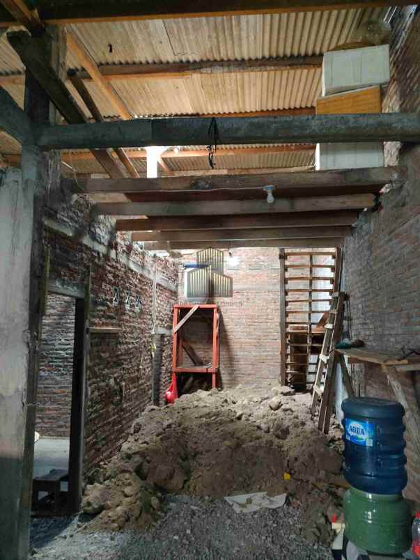 rumah setengah jadi daerah widuri semarang timur