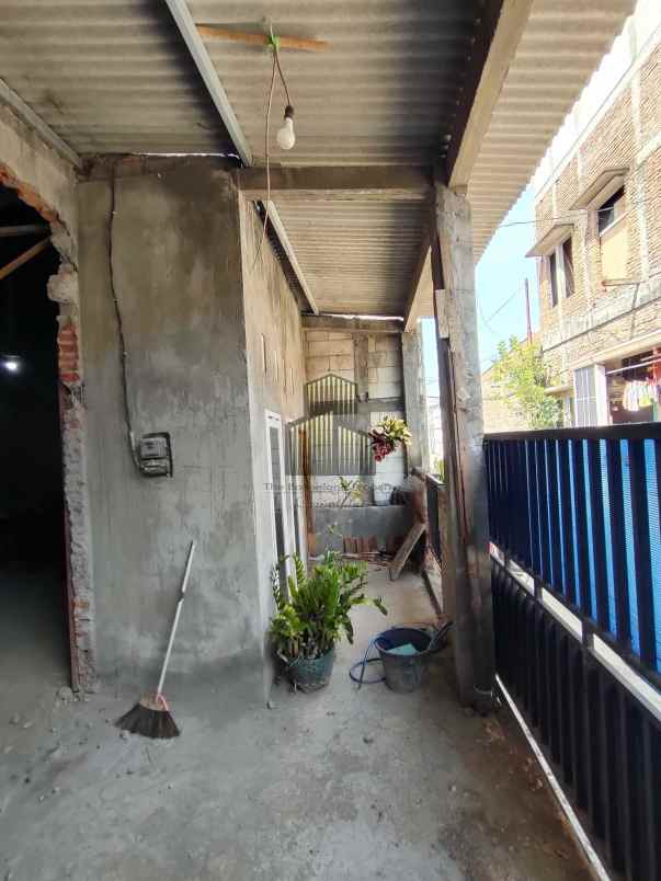 rumah setengah jadi daerah widuri semarang timur