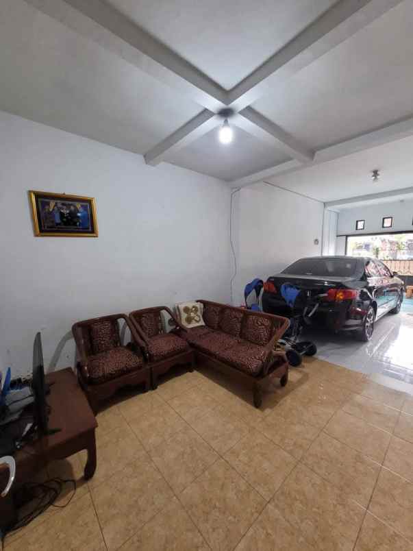 rumah siap huni 675 jutaan di sawojajar