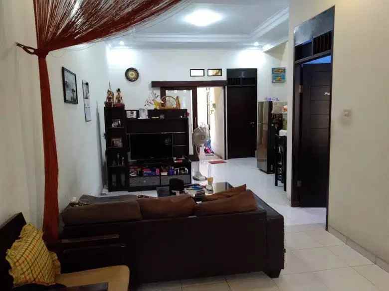 rumah siap huni bebas banjir larangan selatan