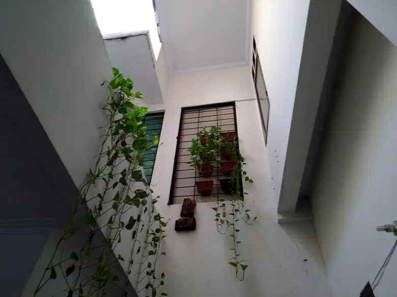 rumah siap huni bebas banjir larangan selatan